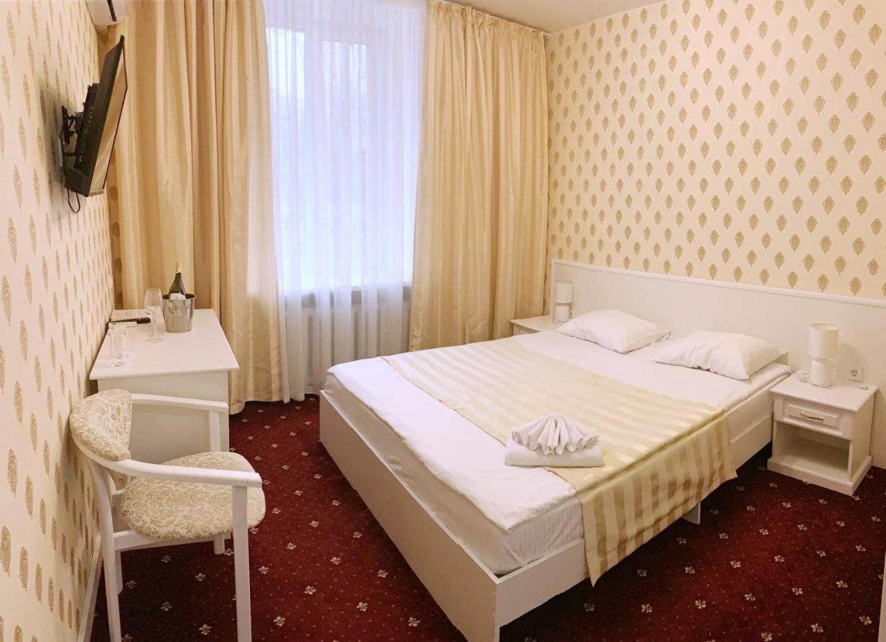 Sergeev Hotel Mykolaiv Exterior photo