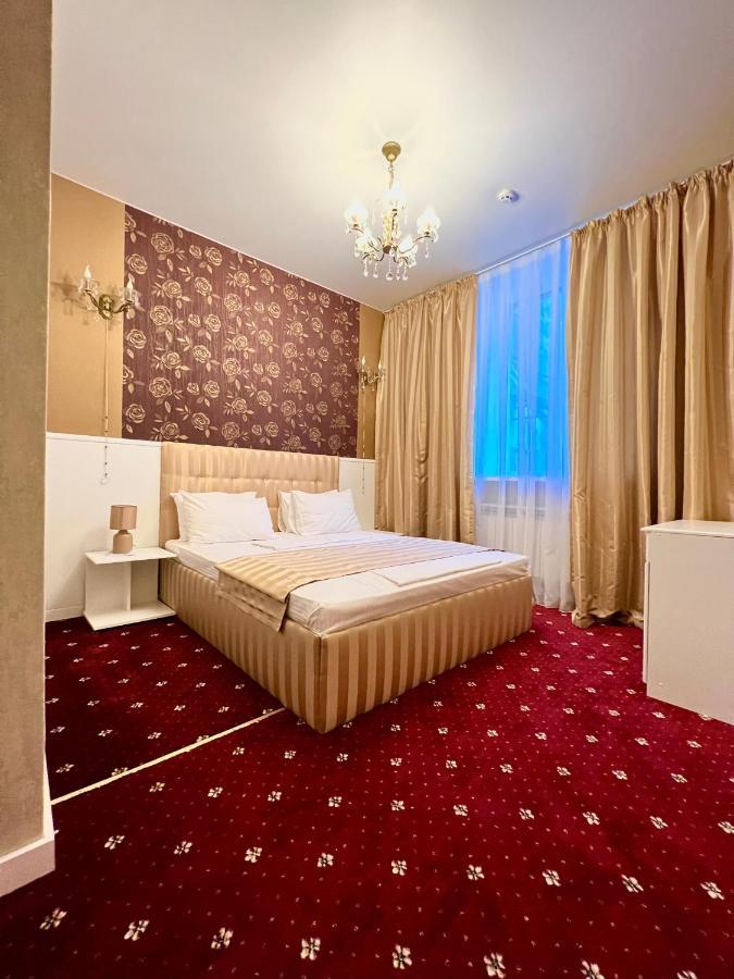 Sergeev Hotel Mykolaiv Exterior photo